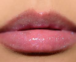 M.A.C Lipglass (New Galaxy)